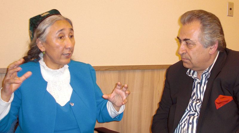 UYGUR LİDER RABİA KADİR’İ AĞLATAN OLAY